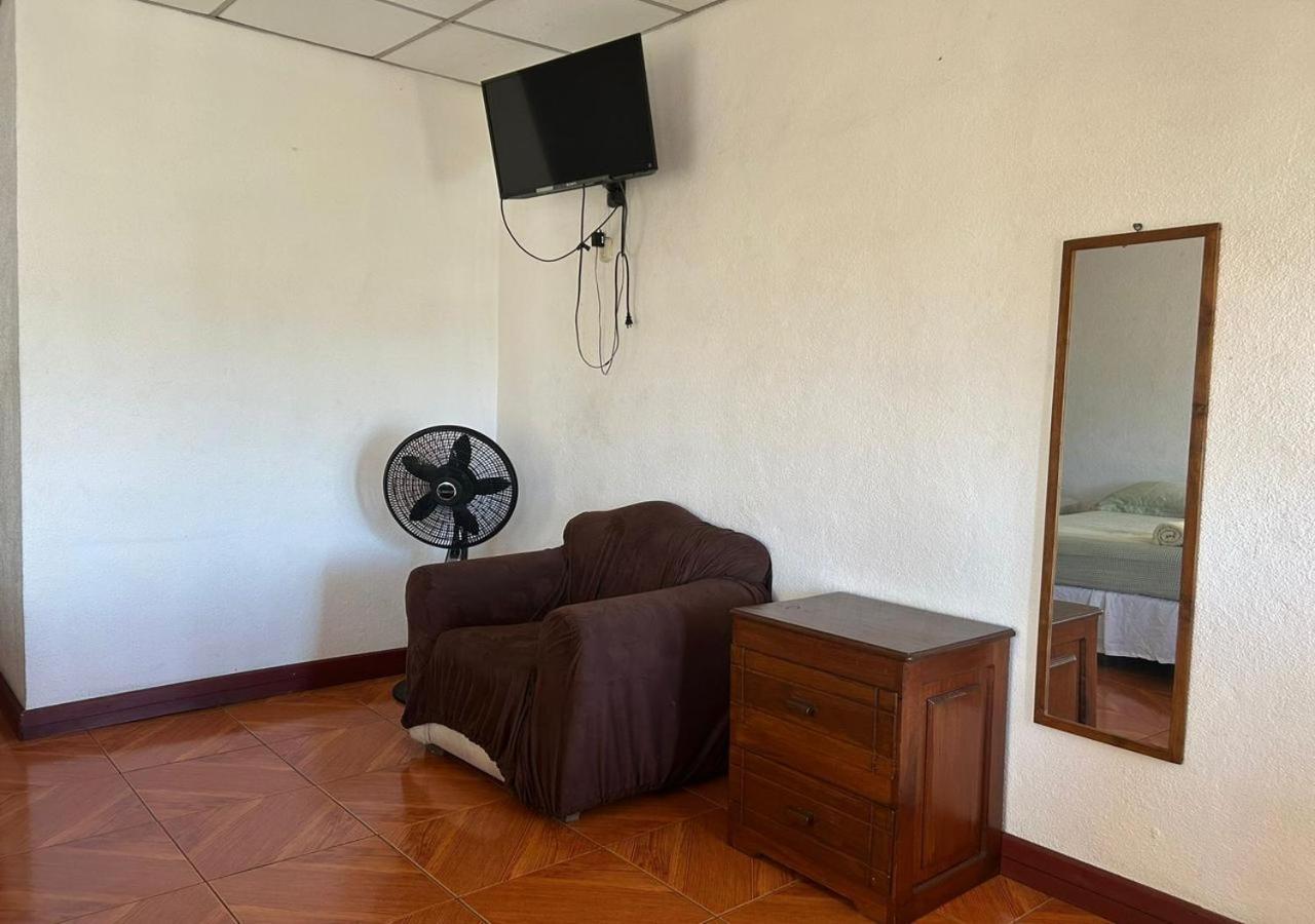 Casa Robles - Your Stay Near Airport Managua Exterior photo